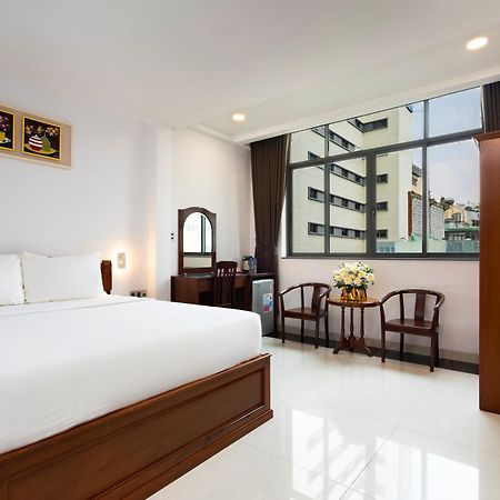 Hoang Luxury Hotel Dist 1 Ho Chi Minh Экстерьер фото