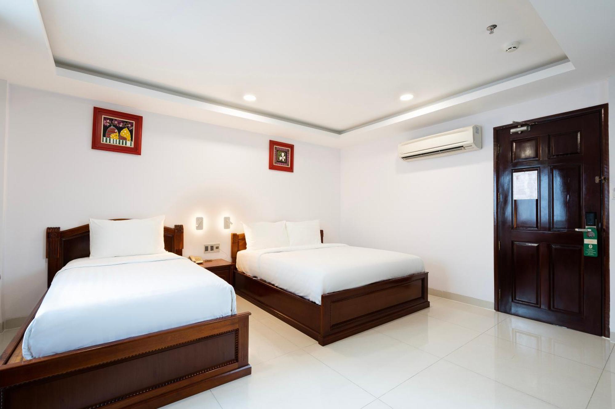 Hoang Luxury Hotel Dist 1 Ho Chi Minh Экстерьер фото