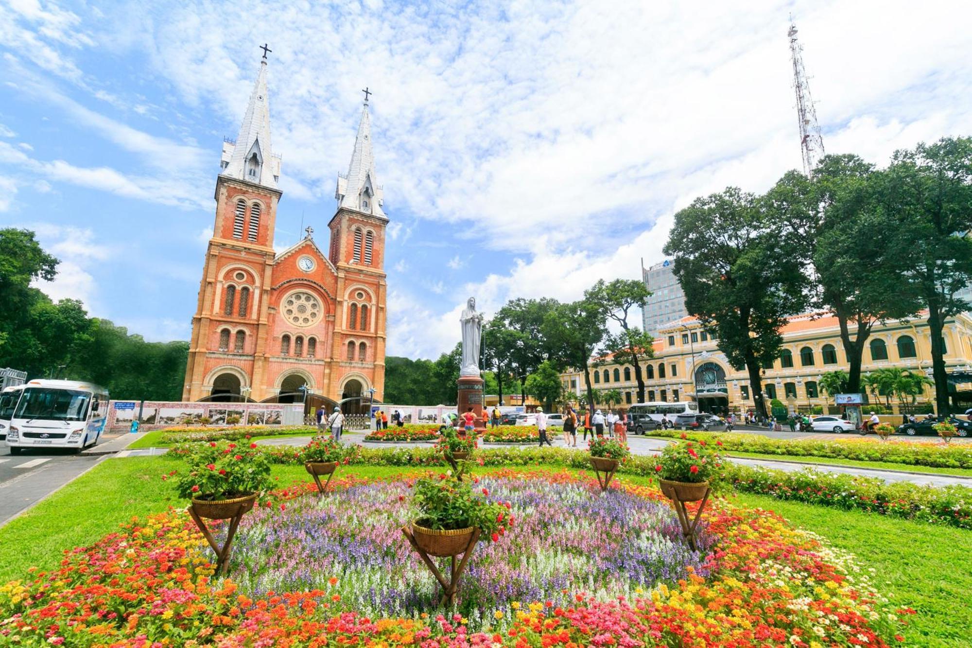 Hoang Luxury Hotel Dist 1 Ho Chi Minh Экстерьер фото